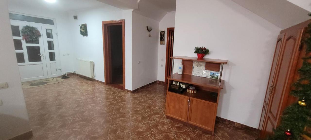Pensiunea Casa Ady Bran  Exteriör bild